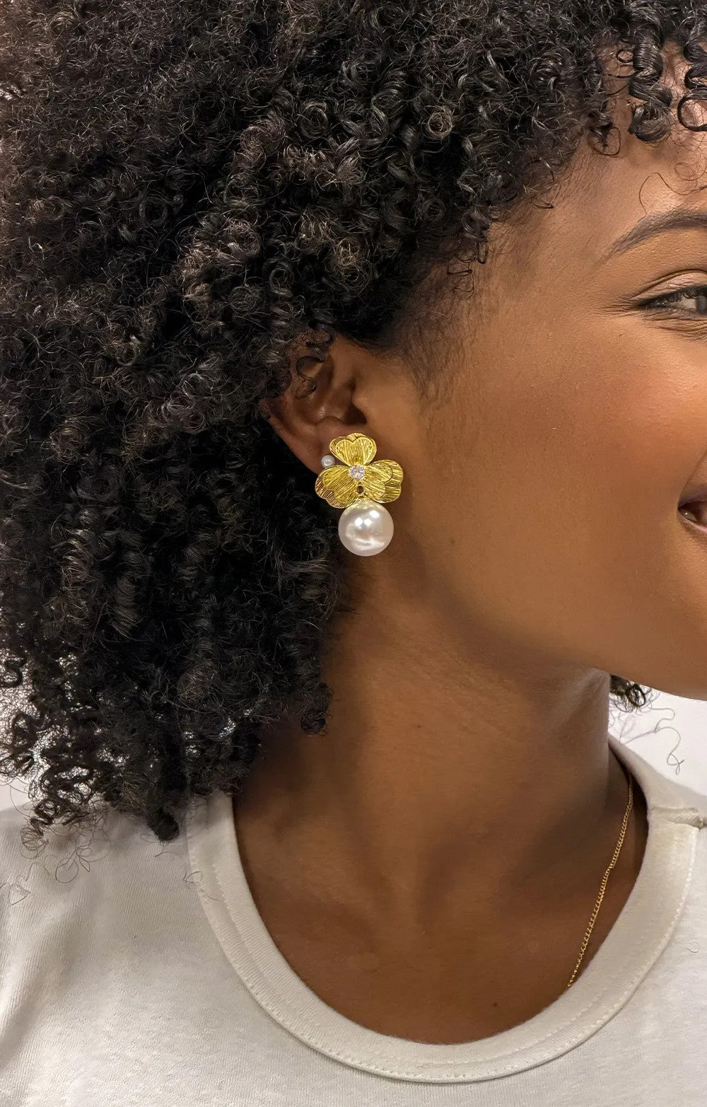 BOUCLE FLEUR PERLER