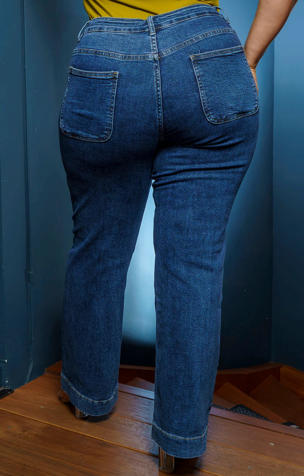 JEANS LARGE POCHE CLOUTER