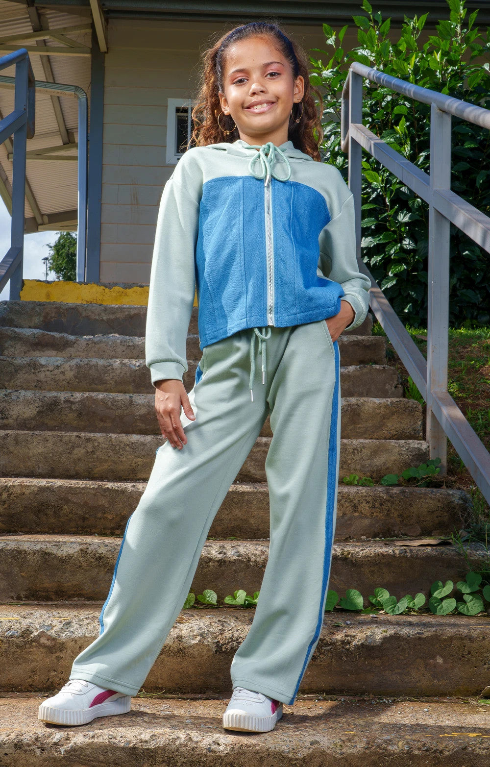 NEW ENSEMBLE SURVETEMENT PASTEL GIRL